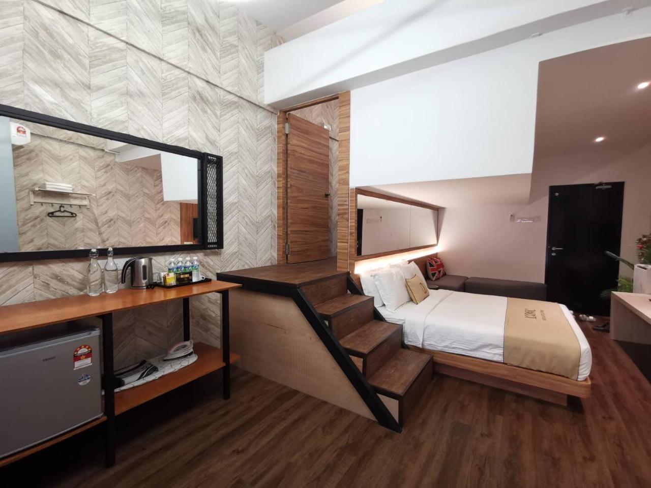 Iconic Suites & Pods Hotel Ipoh Exterior photo